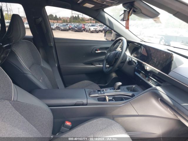 JTDAAAAF2P3004814 Toyota Crown Xle