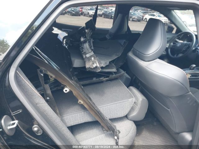 JTDAAAAF2P3004814 Toyota Crown Xle