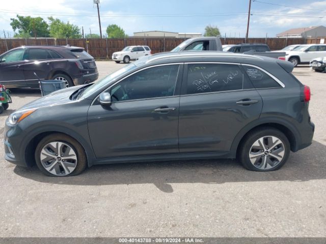 KNDCE3LG9L5071276 KIA Niro Ev Ex Premium