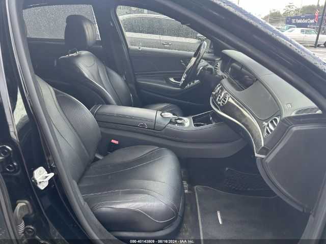 WDDUG8FB4FA189281 Mercedes-Benz S 550