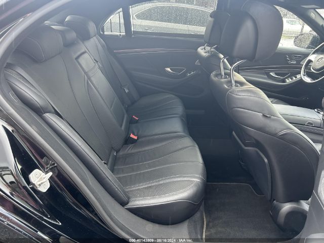 WDDUG8FB4FA189281 Mercedes-Benz S 550