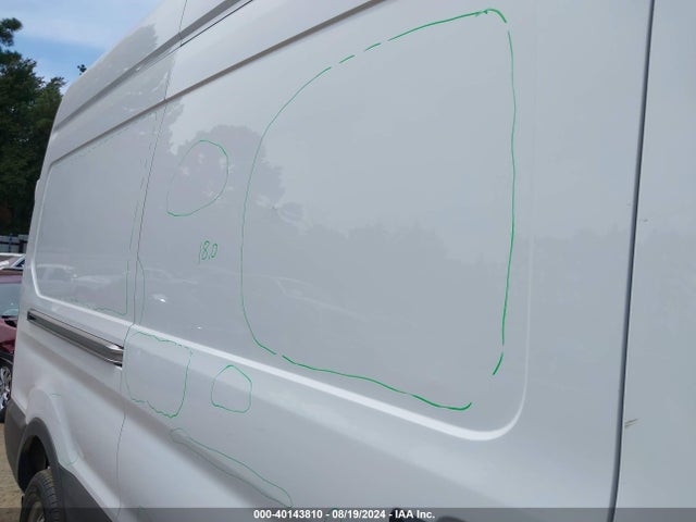 Ford Transit-250 2023 1FTBR2X87PKA51256 Image 18