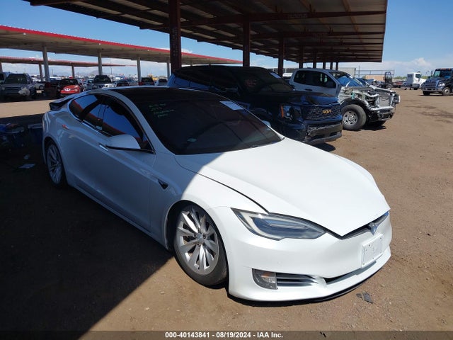 Tesla Model S 60/75 2017 5YJSA1E11HF218362 Image 13
