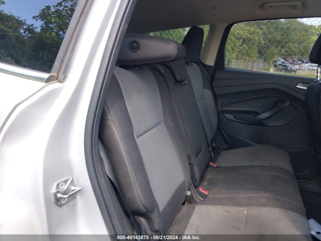 1FMCU0G9XHUB09023 Ford ESCAPE SE