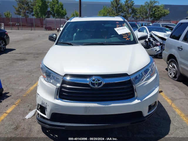 Toyota Highlander Xle V6 2015 5TDKKRFH6FS101313 Image 11