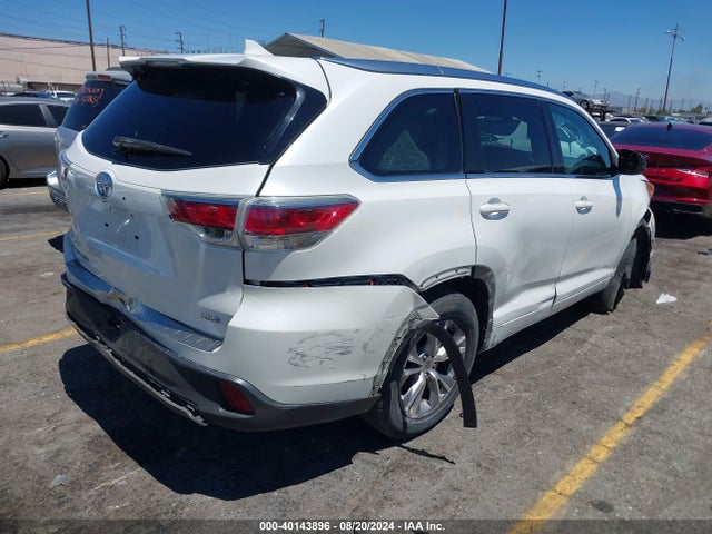 Toyota Highlander Xle V6 2015 5TDKKRFH6FS101313 Image 6