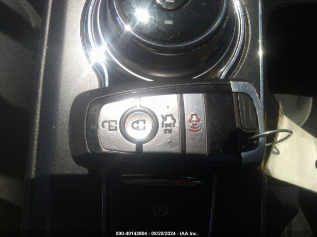 3FA6P0LU1JR128033 Ford Fusion Hybrid Se