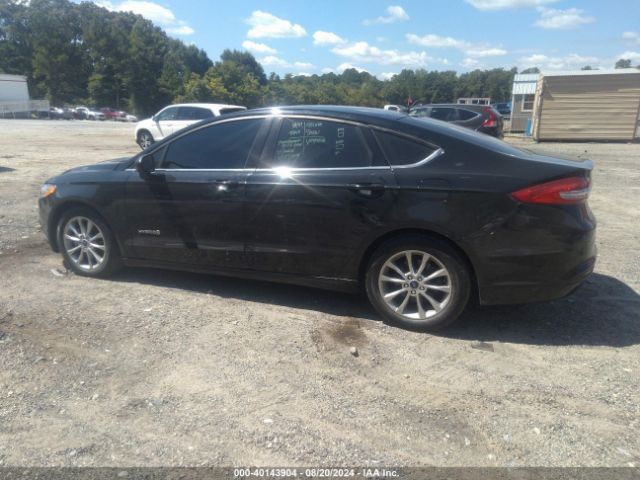 3FA6P0LU1JR128033 Ford Fusion Hybrid Se