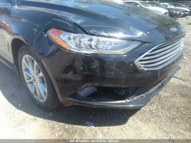 3FA6P0LU1JR128033 Ford Fusion Hybrid Se