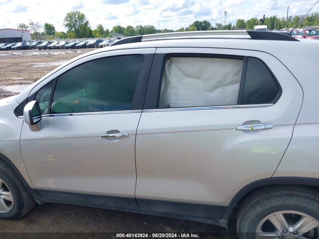 Chevrolet Trax Awd Lt 2020 KL7CJPSB0LB012382 Image 14