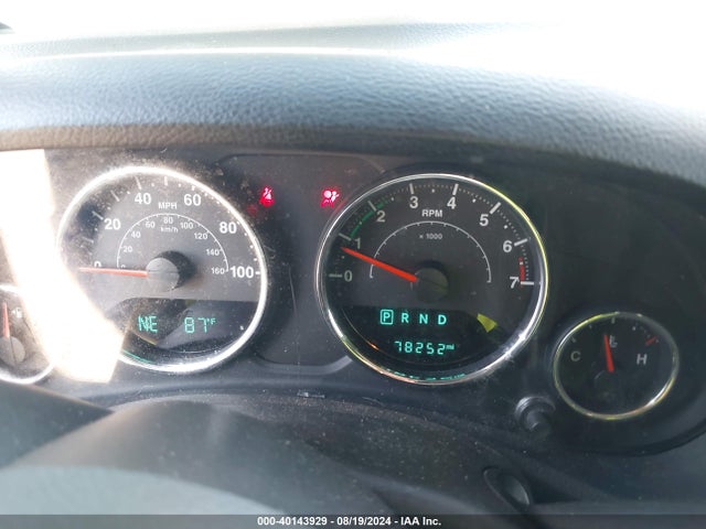 1C4HJWDG6JL937929 Jeep Wrangler Jk Unlimited Sport S 4x4