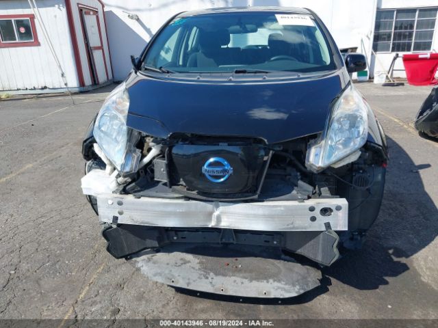 1N4AZ0CP2FC322512 Nissan LEAF S