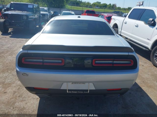 2C3CDZJG3PH570943 Dodge Challenger Gt