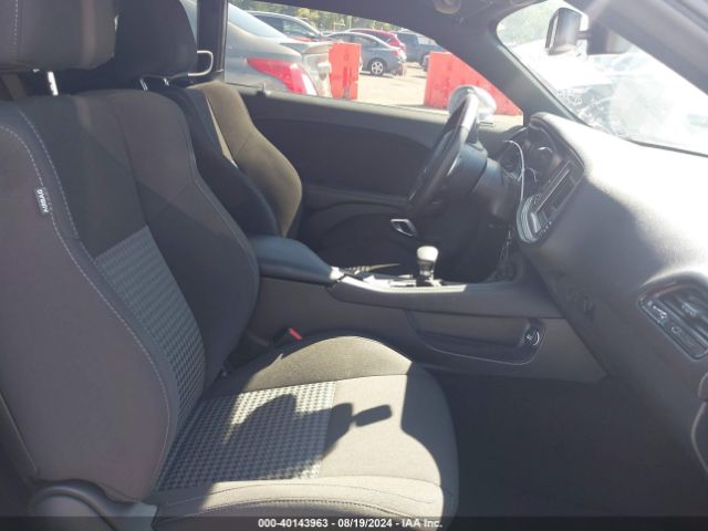 2C3CDZJG3PH570943 Dodge Challenger Gt