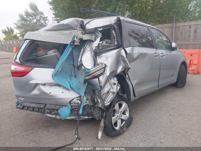 Toyota Sienna Le 8 Passenger 2017 5TDKZ3DC3HS877904 Image 6