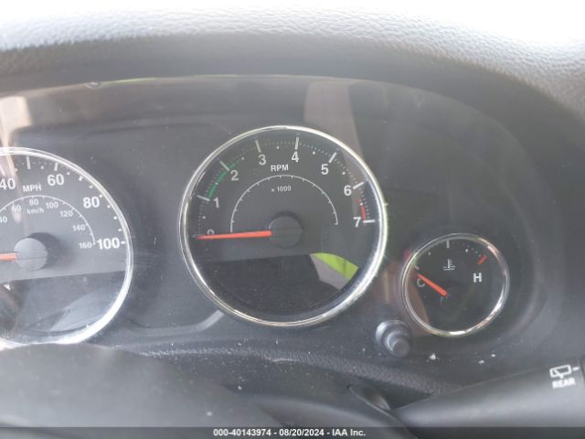 1C4HJWEG9FL767667 Jeep Wrangler Unlimited Sahara