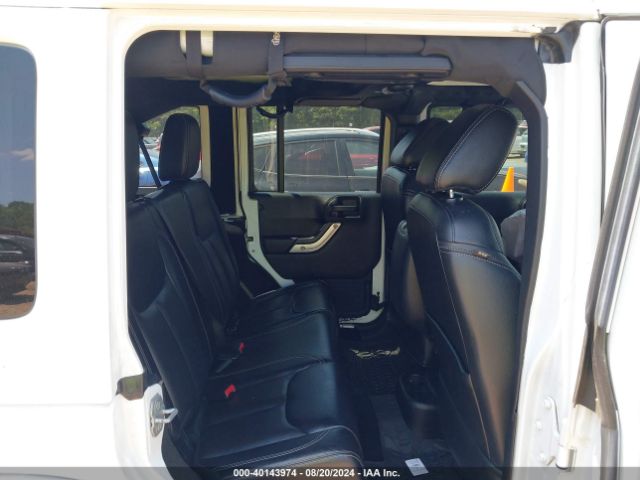 1C4HJWEG9FL767667 Jeep Wrangler Unlimited Sahara