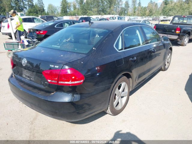 1VWBT7A31EC080283 Volkswagen Passat 1.8t Se
