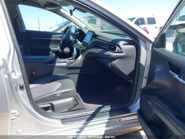Toyota CAMRY SE 2022 4T1G11AK3NU705646 Image 5