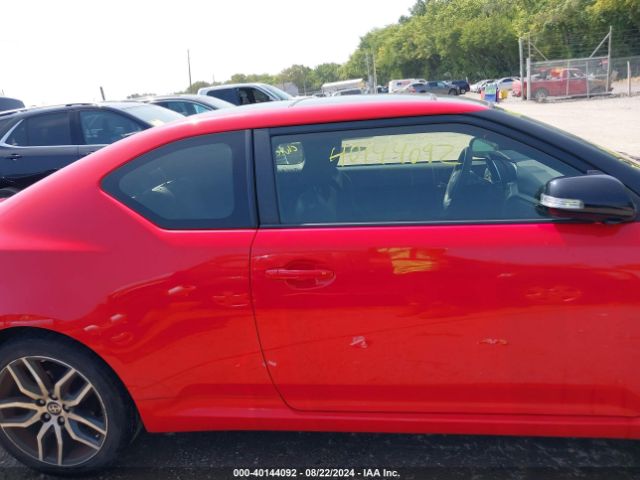 JTKJF5C73GJ019518 Scion TC