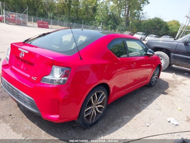 JTKJF5C73GJ019518 Scion TC
