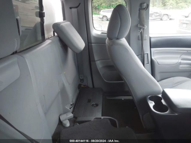 5TFTX4GN6EX033827 Toyota Tacoma Prerunner