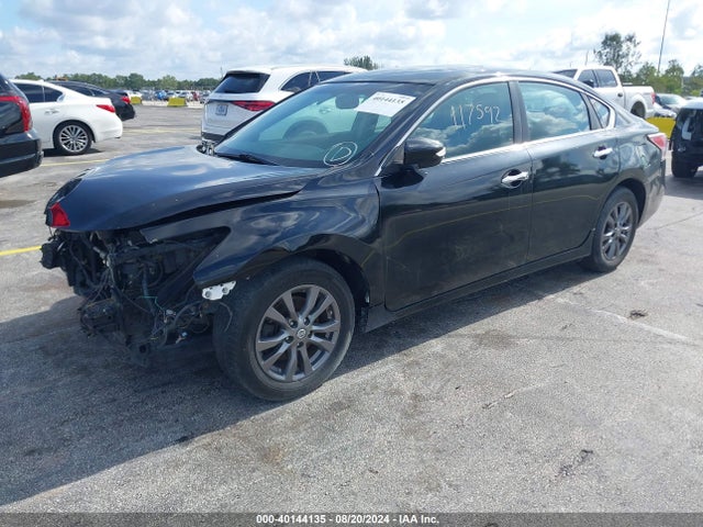 Nissan Altima 2.5 Sv 2015 1N4AL3AP7FC111439 Image 2