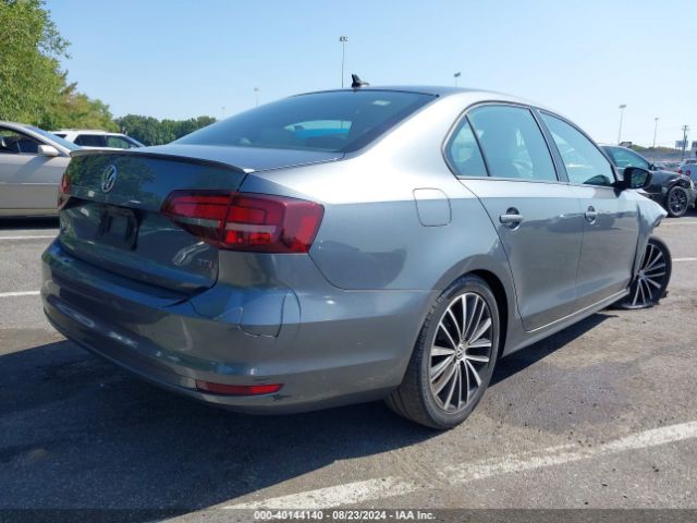 3VWD17AJ1GM255744 Volkswagen Jetta 1.8t Sport