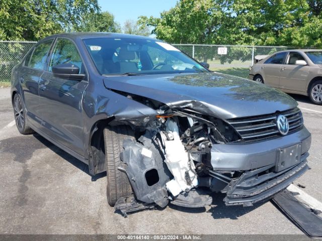 3VWD17AJ1GM255744 Volkswagen Jetta 1.8t Sport