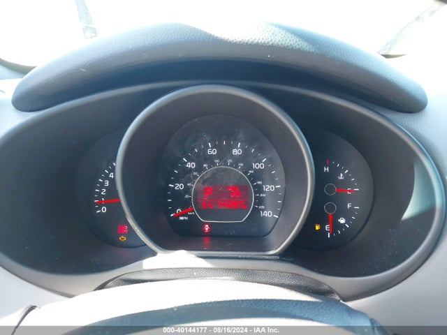 KIA Soul 2015 KNDJN2A2XF7231814 Image 7