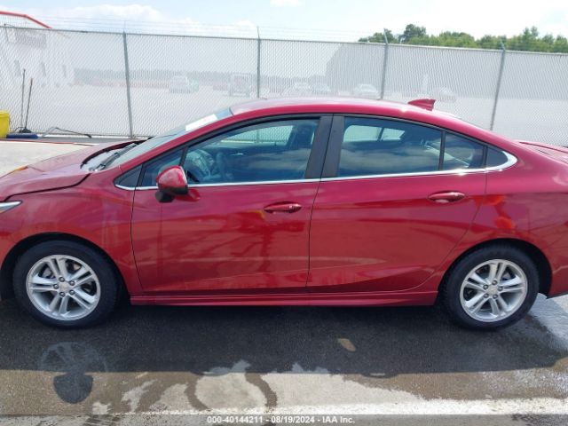 1G1BE5SM9H7128661 Chevrolet Cruze Lt Auto