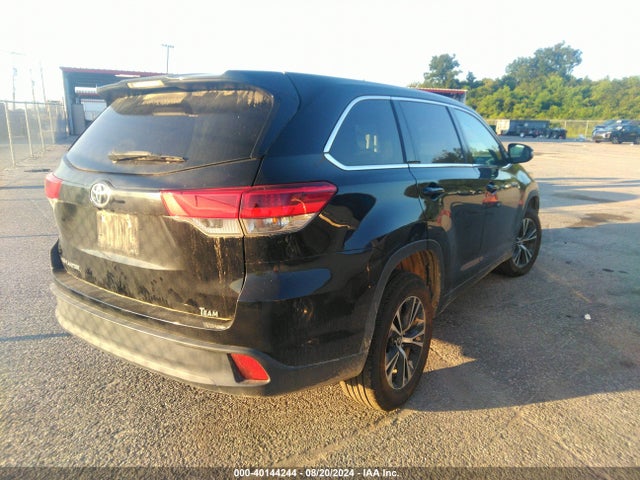 Toyota Highlander Le 2019 5TDZZRFH4KS320890 Image 4