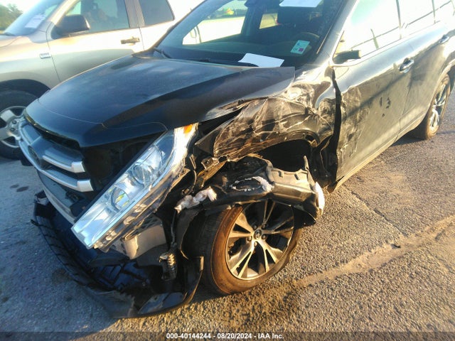 Toyota Highlander Le 2019 5TDZZRFH4KS320890 Image 6