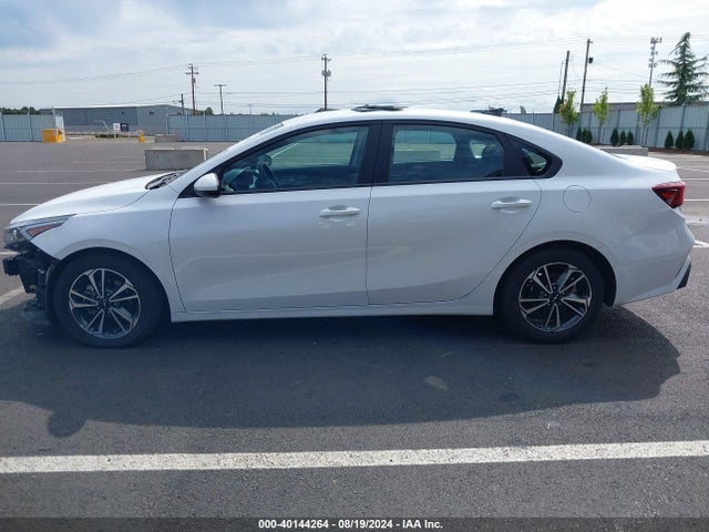 KIA Forte Lxs 2023 3KPF24AD9PE554040 Image 15