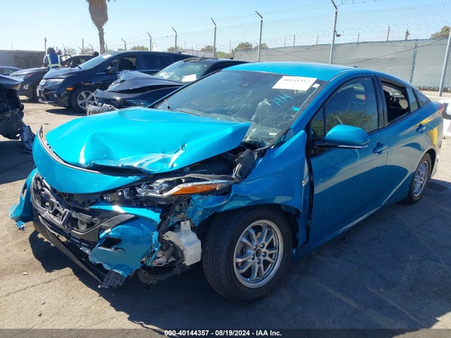 Toyota Prius Prime Premium 2019 JTDKARFP2K3107034 Image 2