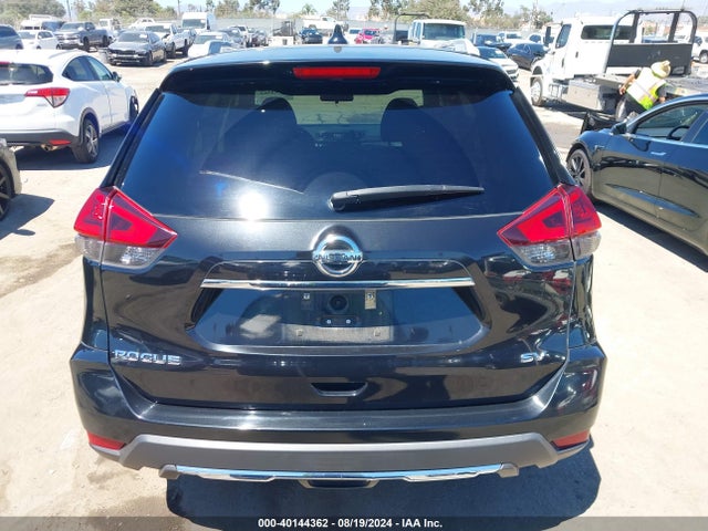 Nissan ROGUE SV 2018 5N1AT2MT7JC799878 Image 17