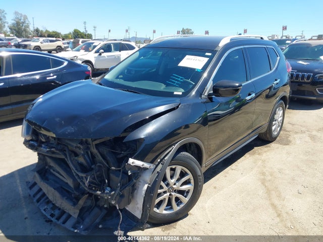 Nissan ROGUE SV 2018 5N1AT2MT7JC799878 Image 2