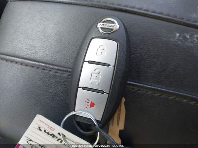 JN1BJ1CP3HW035101 Nissan Rogue Sport Sv