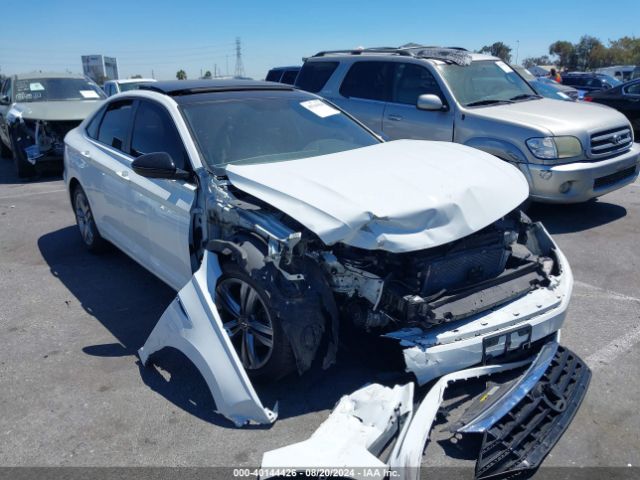 3VWC57BU5KM090895 Volkswagen Jetta 1.4t R-line/1.4t S/1.4t Se