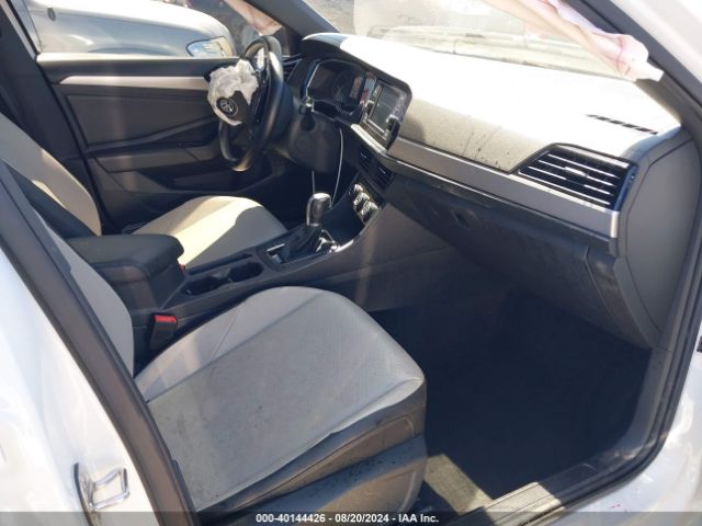 3VWC57BU5KM090895 Volkswagen Jetta 1.4t R-line/1.4t S/1.4t Se