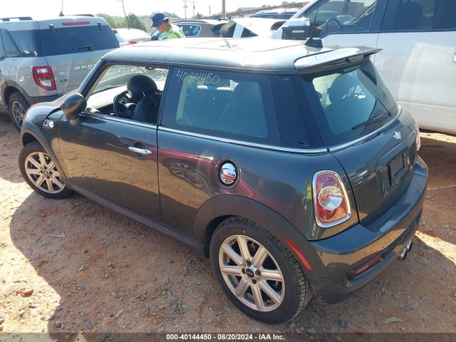 2013 MINI HARDTOP WMWSV3C56DT391336 Photo 2
