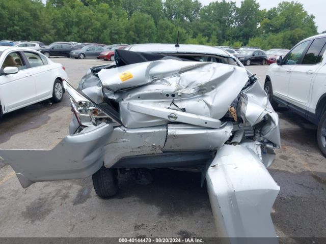3N1CN7AP4FL877205 Nissan Versa 1.6 S