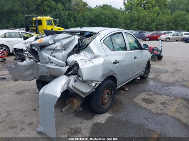 3N1CN7AP4FL877205 Nissan Versa 1.6 S