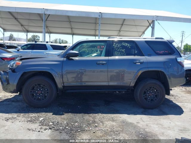 JTEEU5JR3P5296855 Toyota 4RUNNER SR5