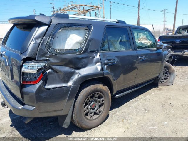 JTEEU5JR3P5296855 Toyota 4RUNNER SR5