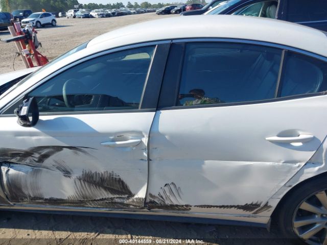 JM1BPBAM8K1132504 Mazda Mazda3 Select Package