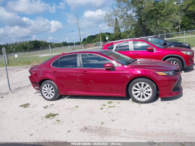 Toyota CAMRY LE 2020 4T1C11AK4LU314744 Image 14