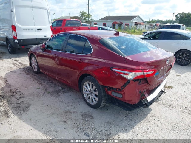 Toyota CAMRY LE 2020 4T1C11AK4LU314744 Image 3