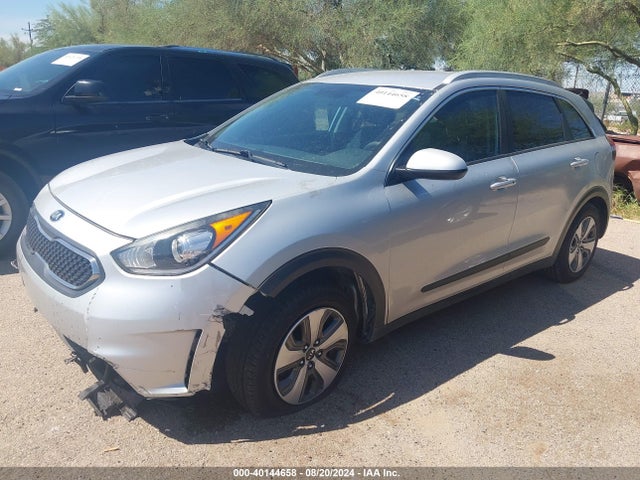 KIA NIRO LX 2018 KNDCB3LC1J5212683 Image 2