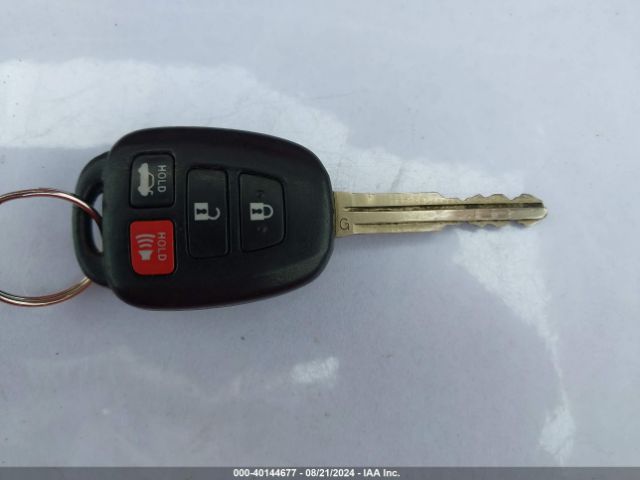 4T4BF1FKXER377345 Toyota CAMRY LE